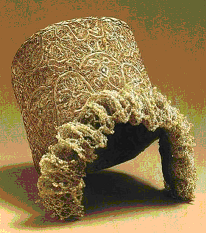 Женский головной убор. Вышивка бисером и жемчугом. 1700 год, Россия